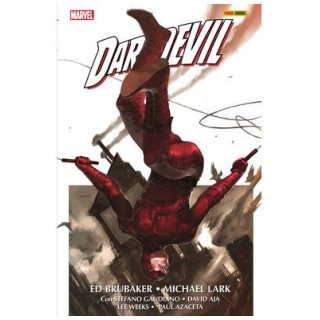 Daredevil de Ed Brubaker y Michael Lark 01 (marvel Omnibus)